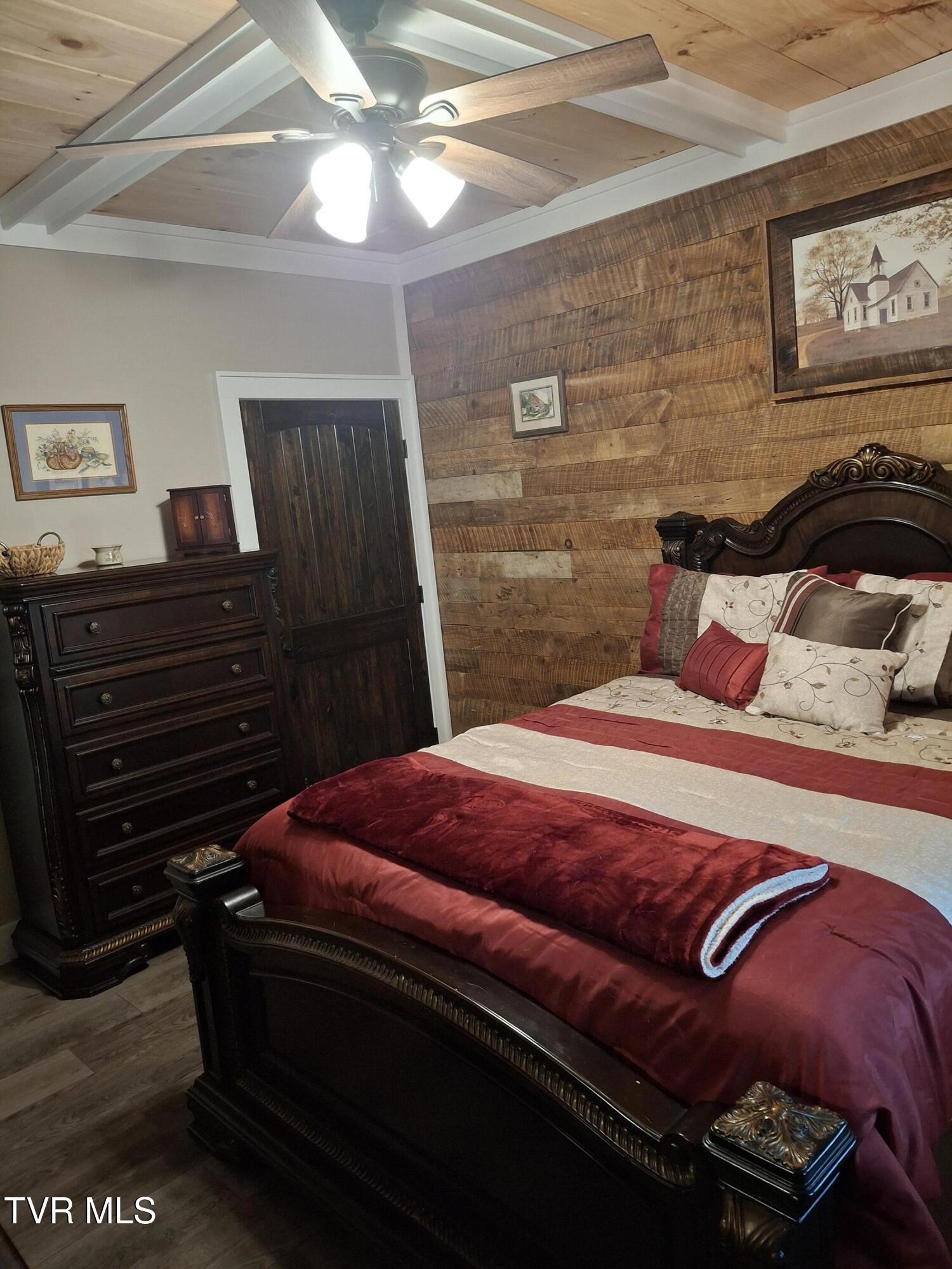 4246 Roan Creek Road, Mountain City, Tennessee image 28