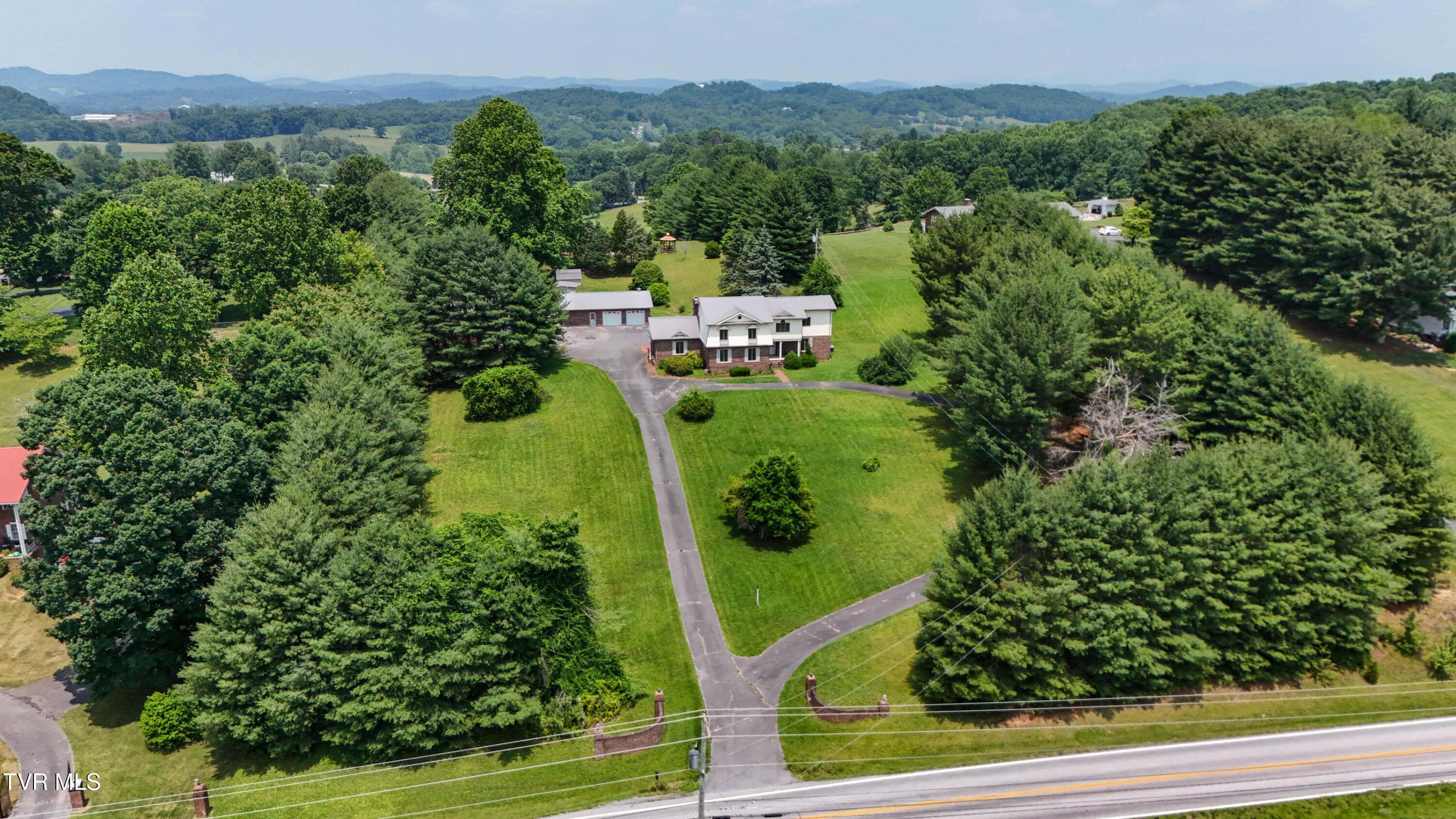 14191 King Mill Pike, Bristol, Virginia image 5