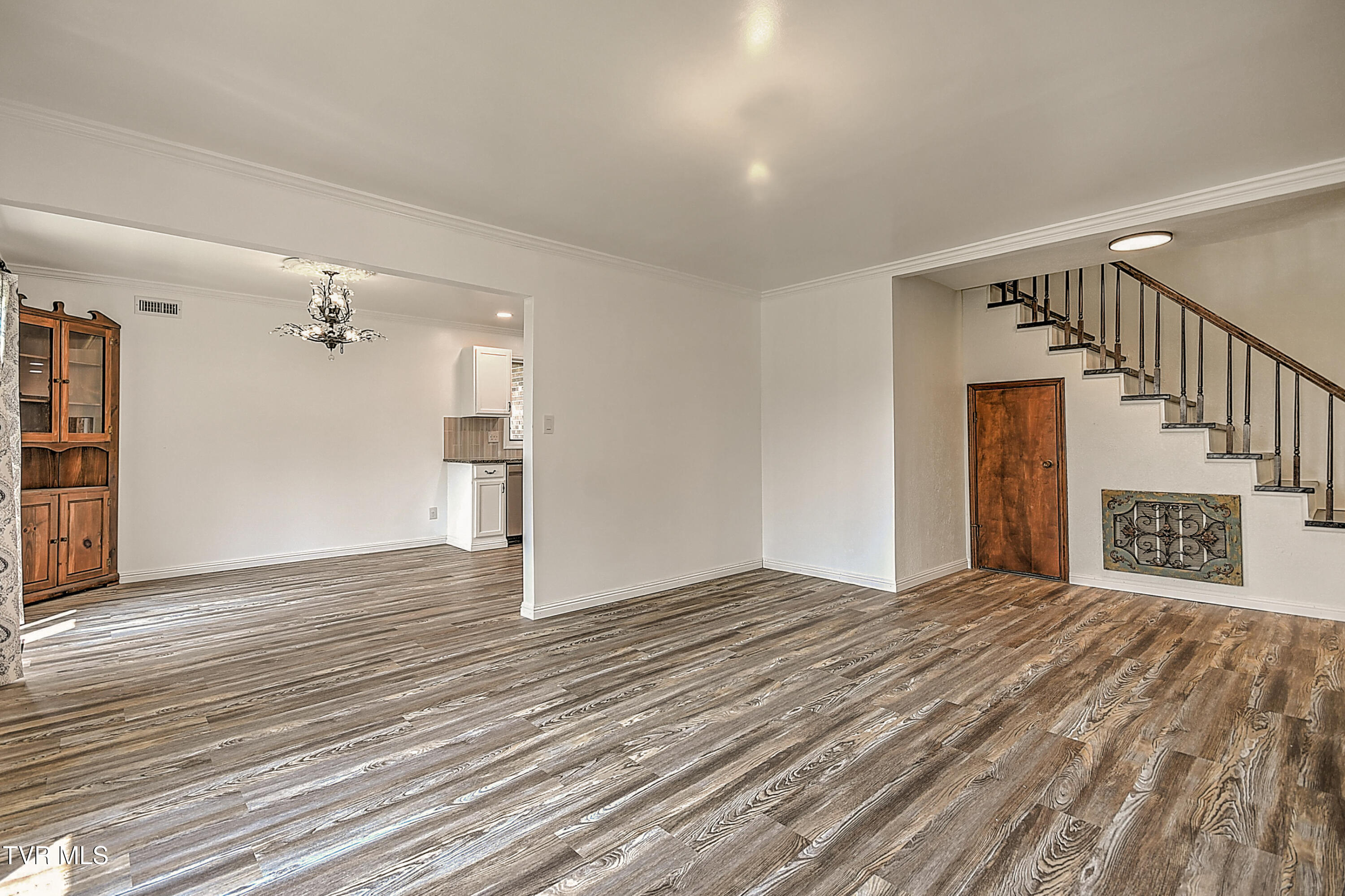 14191 King Mill Pike, Bristol, Virginia image 17