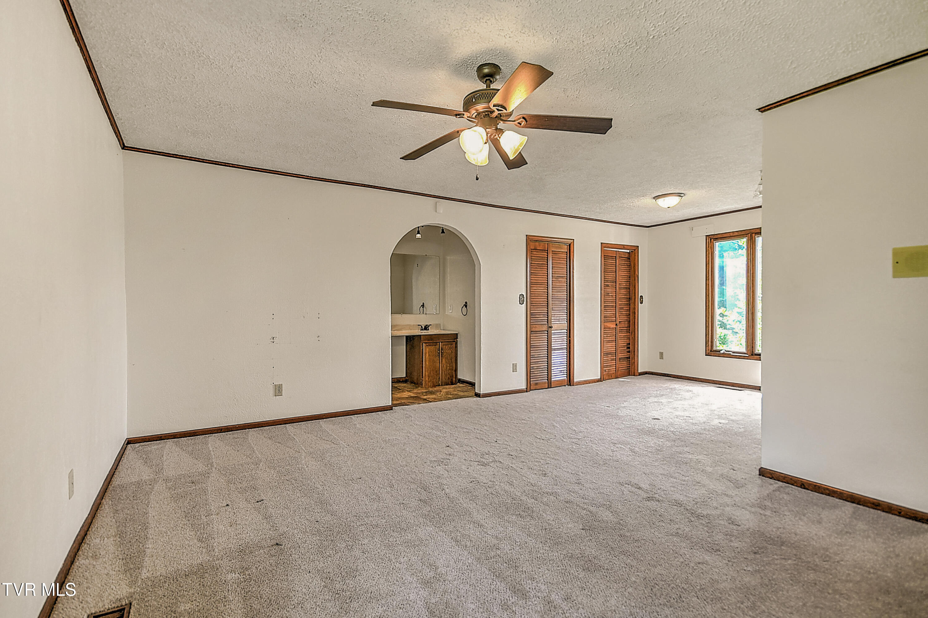 14191 King Mill Pike, Bristol, Virginia image 44