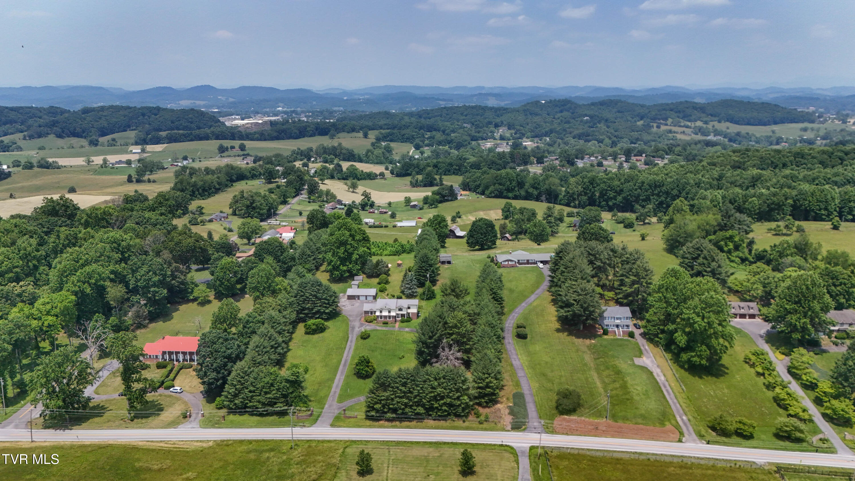 14191 King Mill Pike, Bristol, Virginia image 6