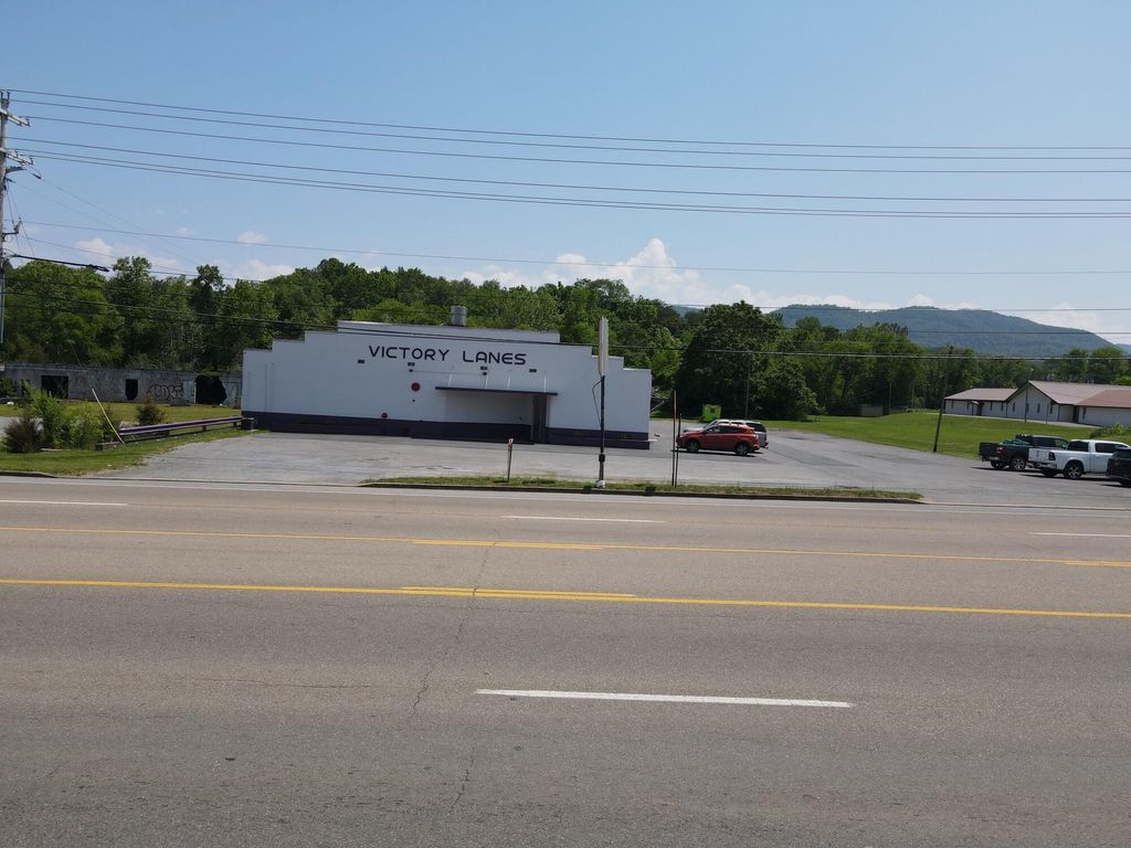 Photo of 977 Highway 25-70, Newport, TN 37821 (MLS # 9952604)