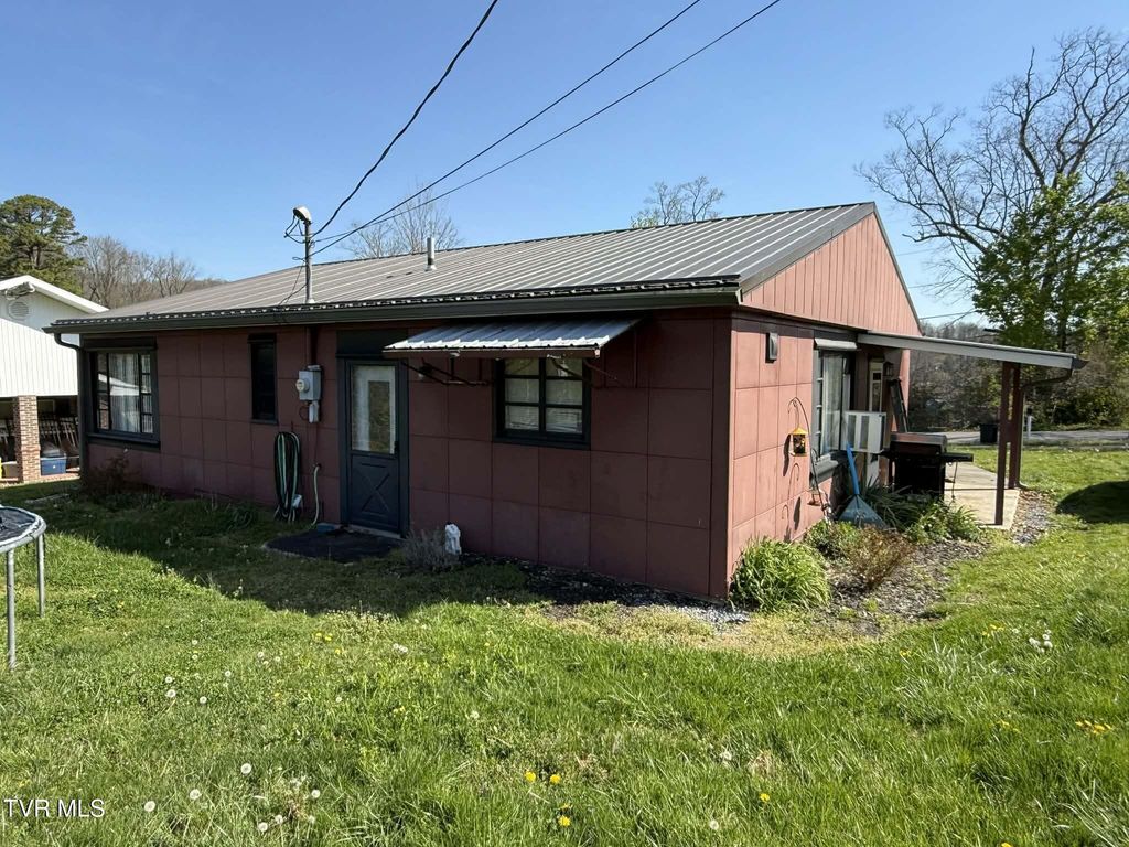 Photo of 203 Henry Street, Norton, VA 24273 (MLS # 9993560)