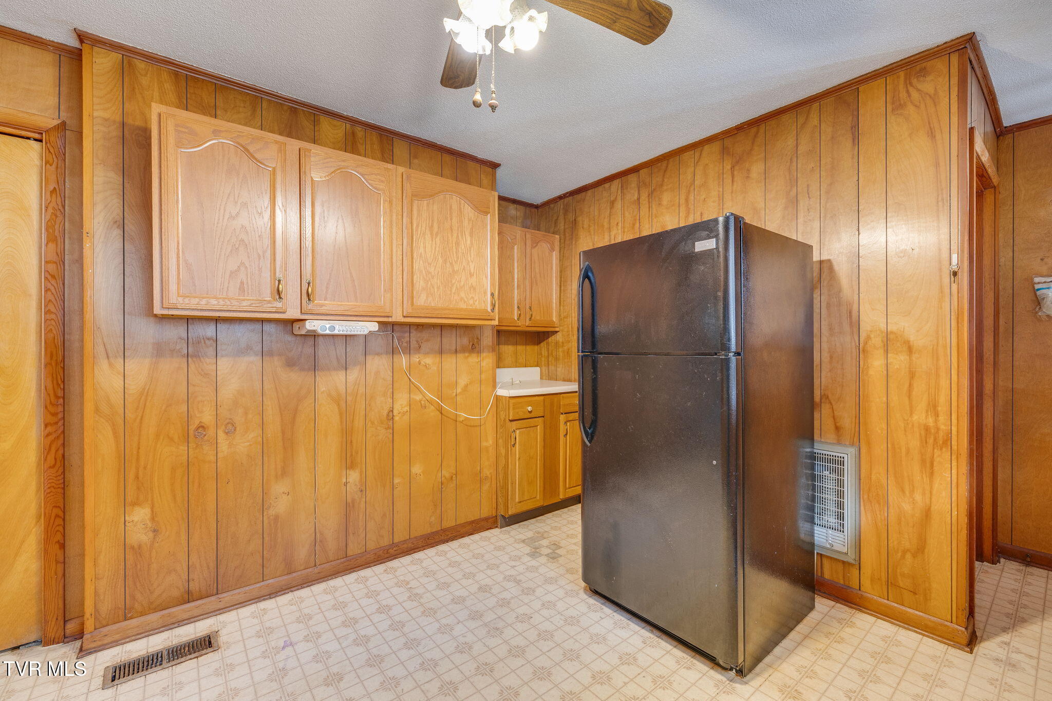 2915 Temple Hill Road, Erwin, Tennessee image 13