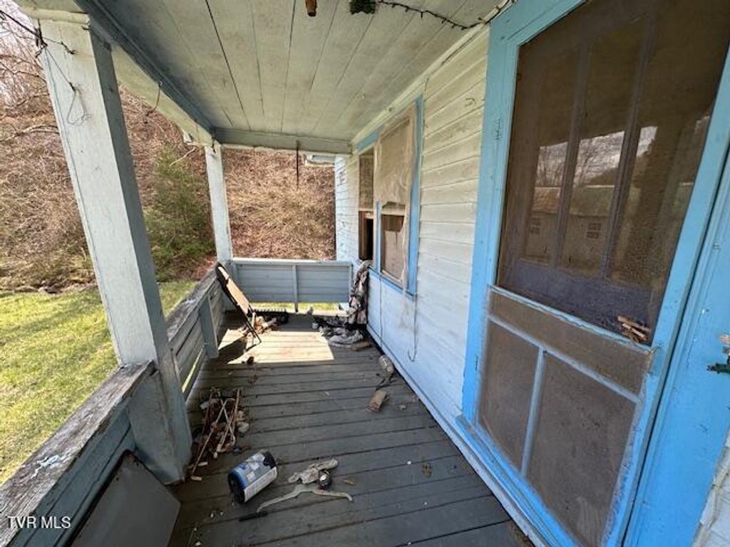 Photo of 164 Cardwell Town Road, Saltville, VA 24370 (MLS # 9990397)