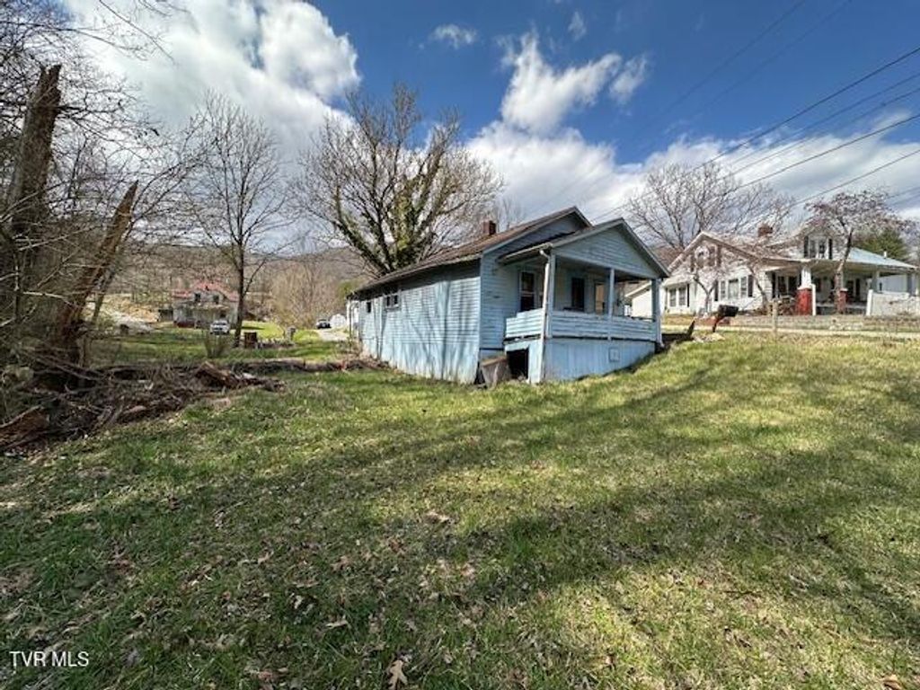 Photo of 164 Cardwell Town Road, Saltville, VA 24370 (MLS # 9990397)