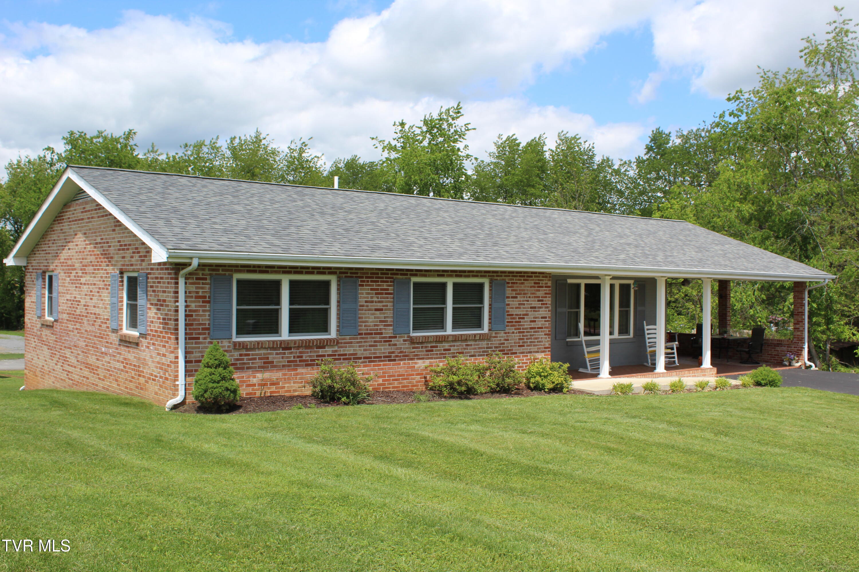 1004 Hickory Flats Road, Pennington Gap, Virginia image 6