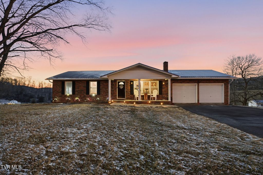 Photo of 1325 Boones Creek Road, Jonesborough, TN 37659 (MLS # 9990928)