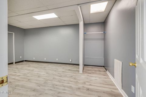 Tiny photo for 2728 Center Street #E, Kingsport, TN 37664 (MLS # 9989291)