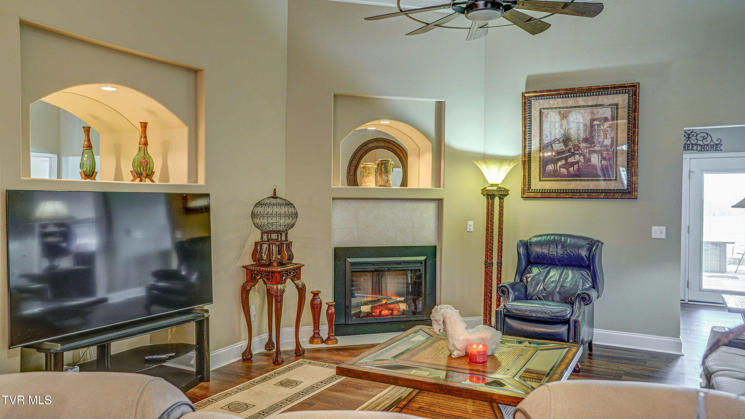 191 Apple Lake Drive, Bluff City, Tennessee image 17