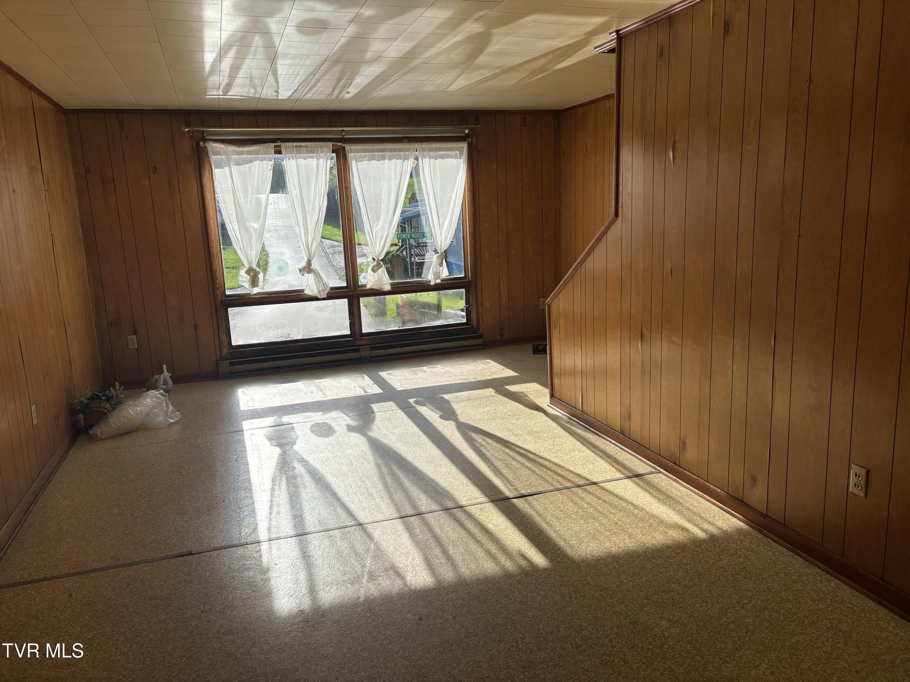 160 Power House Hollow, Clintwood, Virginia image 13