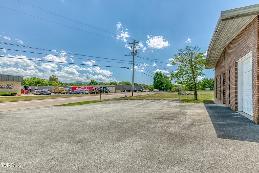 Photo of 309 Wesley Street, Johnson City, TN 37601 (MLS # 9995669)