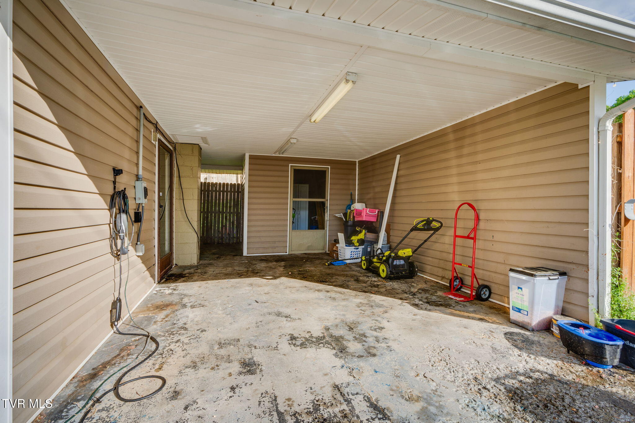 105 Deaton Street, Erwin, Tennessee image 4