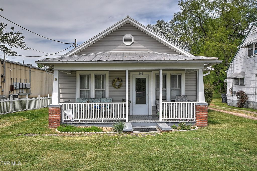 Photo of 200202 Main Street, Mount Carmel, TN 37645 (MLS # 9994140)