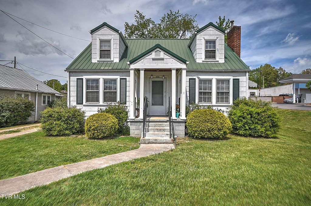 Photo of 200202 Main Street, Mount Carmel, TN 37645 (MLS # 9994140)