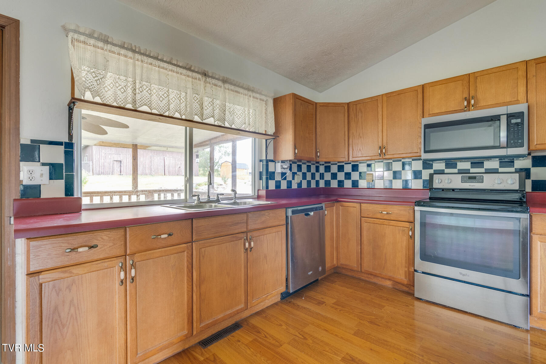 415 Walnut Street, Church Hill, Tennessee image 10