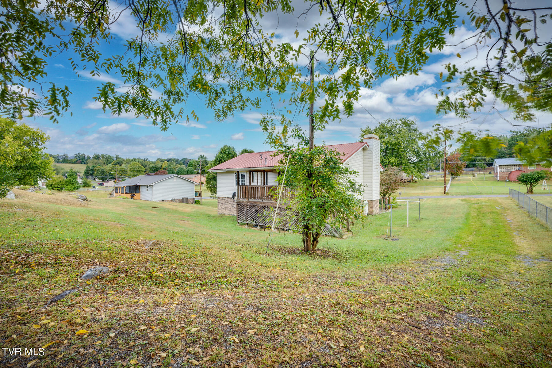 415 Walnut Street, Church Hill, Tennessee image 28