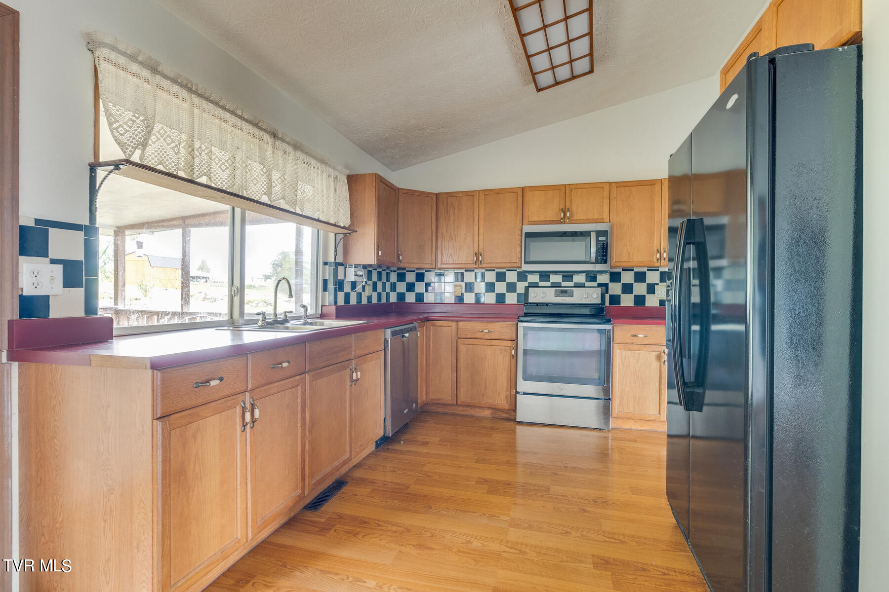 415 Walnut Street, Church Hill, Tennessee image 9