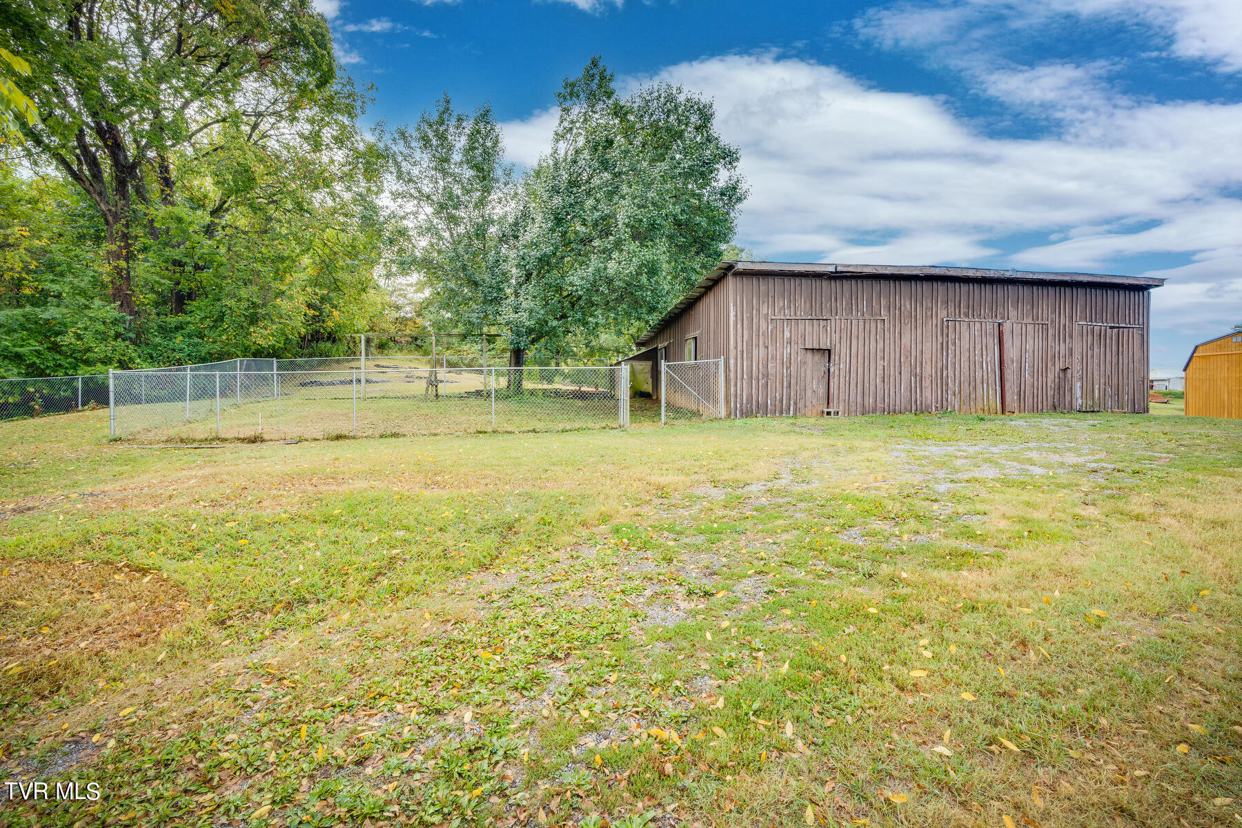 415 Walnut Street, Church Hill, Tennessee image 33