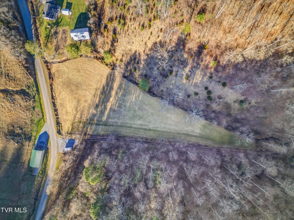 Photo of Tbd Shelleys Road, Bristol, VA 24202 (MLS # 9989967)