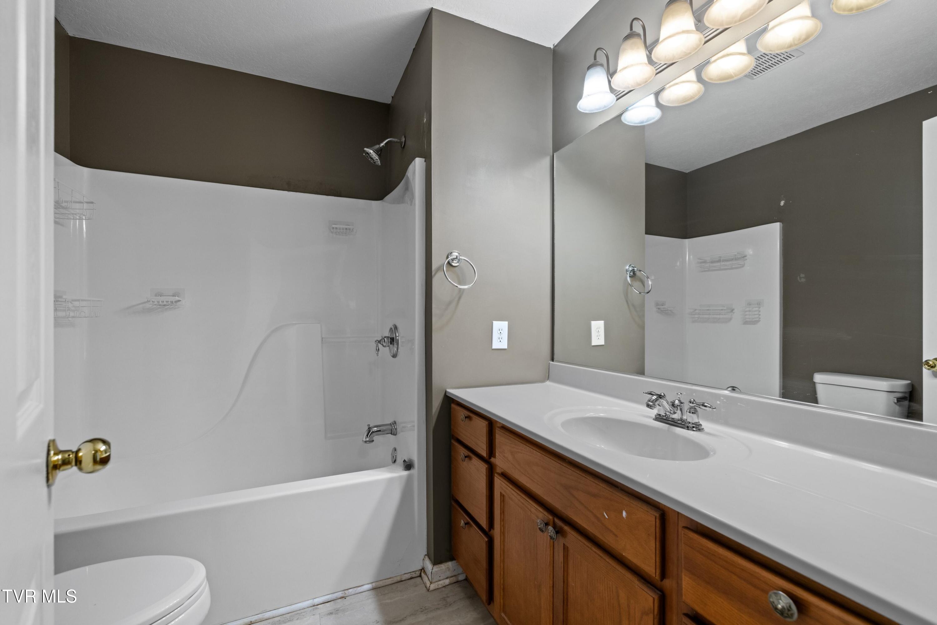 944 Micro Way, Knoxville, Tennessee image 13