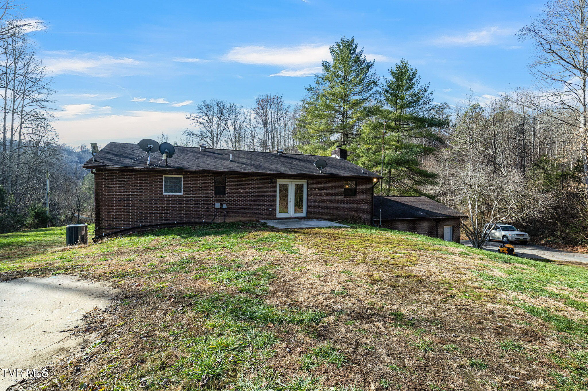 2313 Hall Road, Dandridge, Tennessee image 4