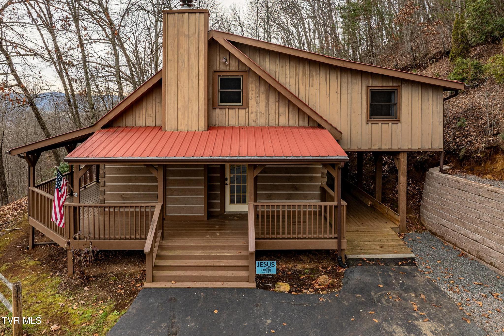 563 Longview Private Drive, Mountain City, Tennessee image 3