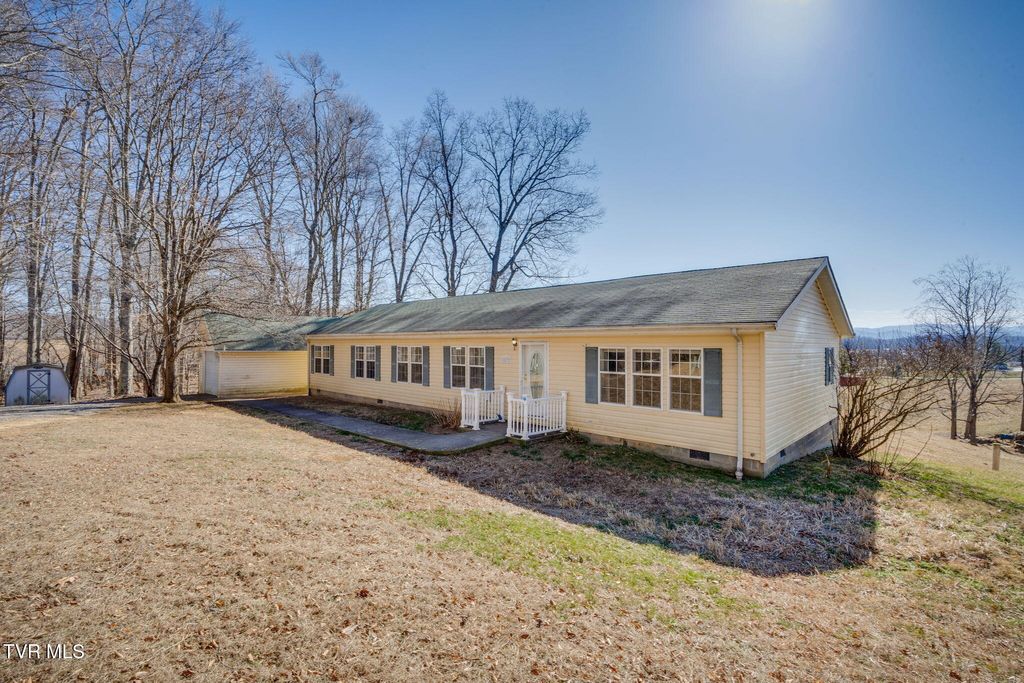 Photo of 1872 South Highway 81, Jonesborough, TN 37659 (MLS # 9990385)
