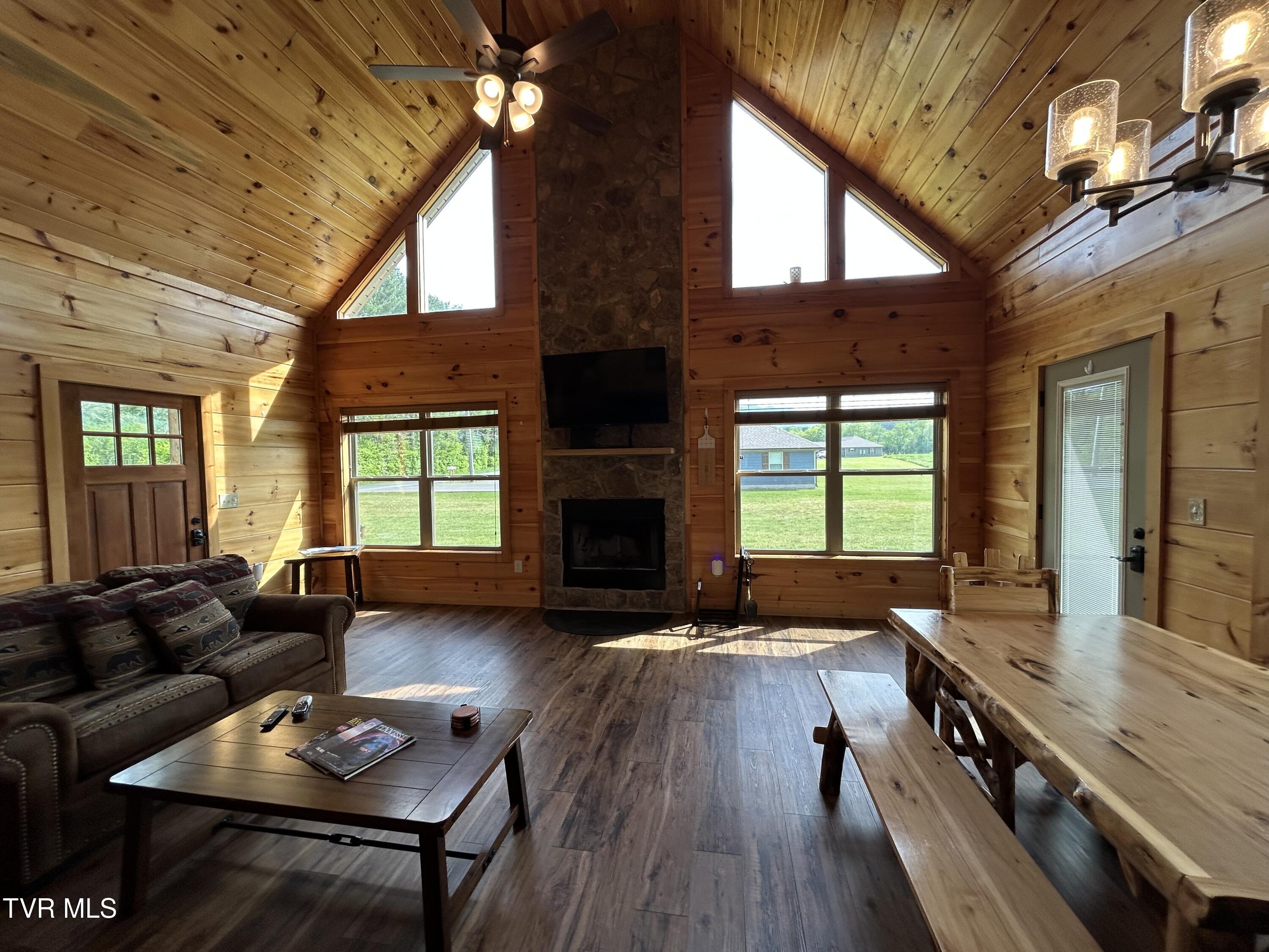 3871 Holders Grove Road, Cosby, Tennessee image 43