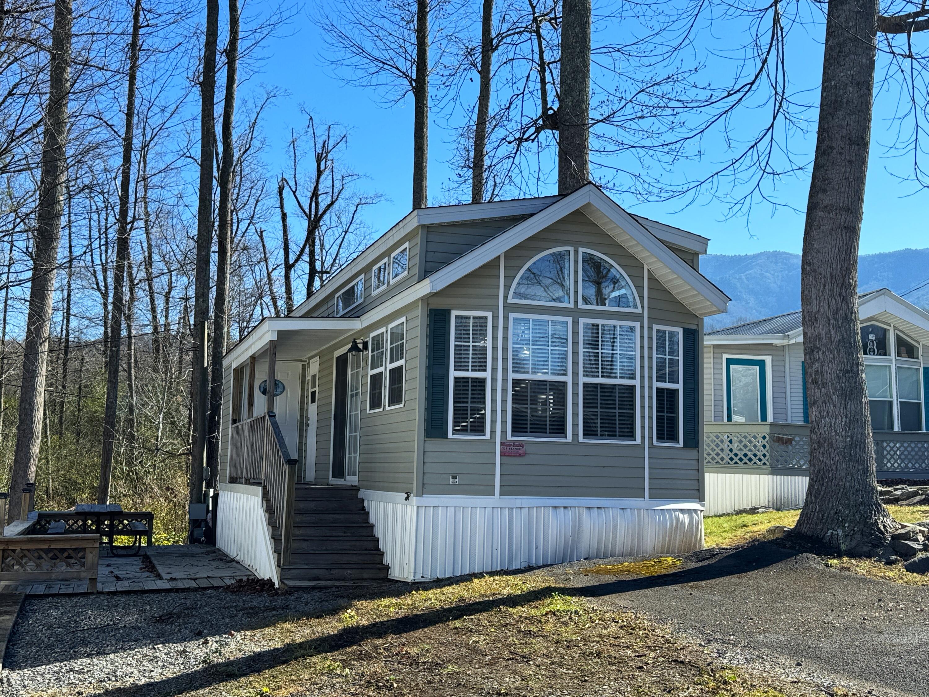 5355 East Parkway #35, Cosby, Tennessee image 1