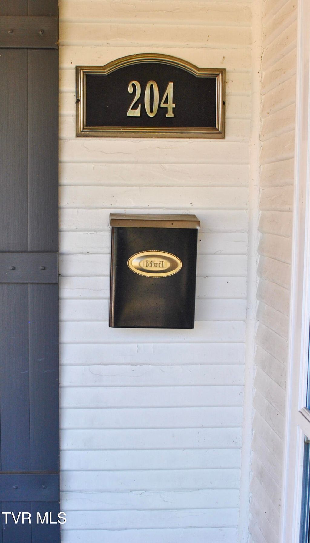 Photo of 204 9th Avenue, Johnson City, TN 37601 (MLS # 9987432)