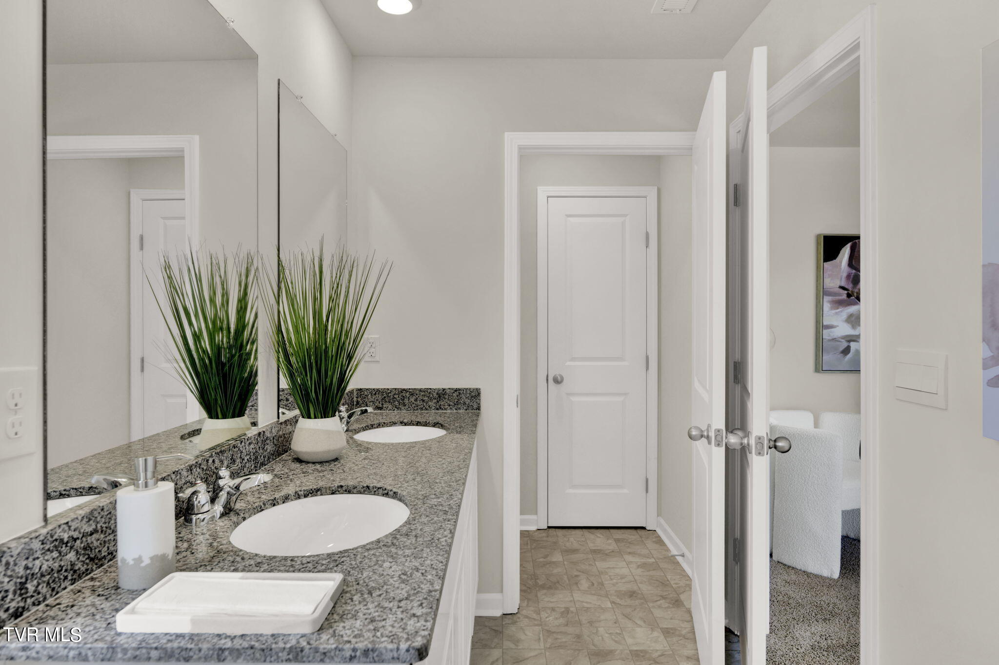 1029 Persimmon Hollow, Greeneville, Tennessee image 32