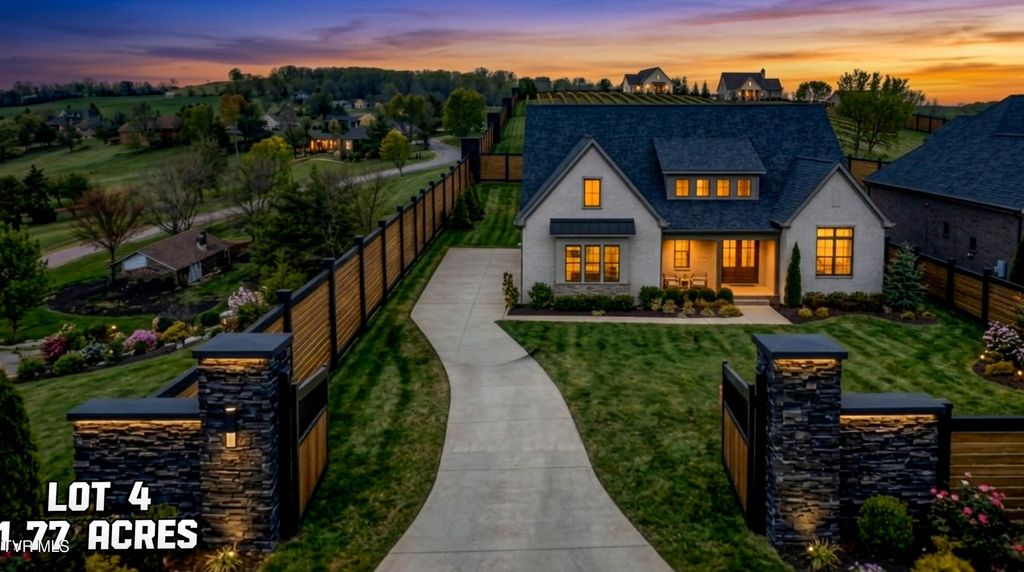 Photo of 4 Claude Simmons Rd Road, Johnson City, TN 37604 (MLS # 9993481)