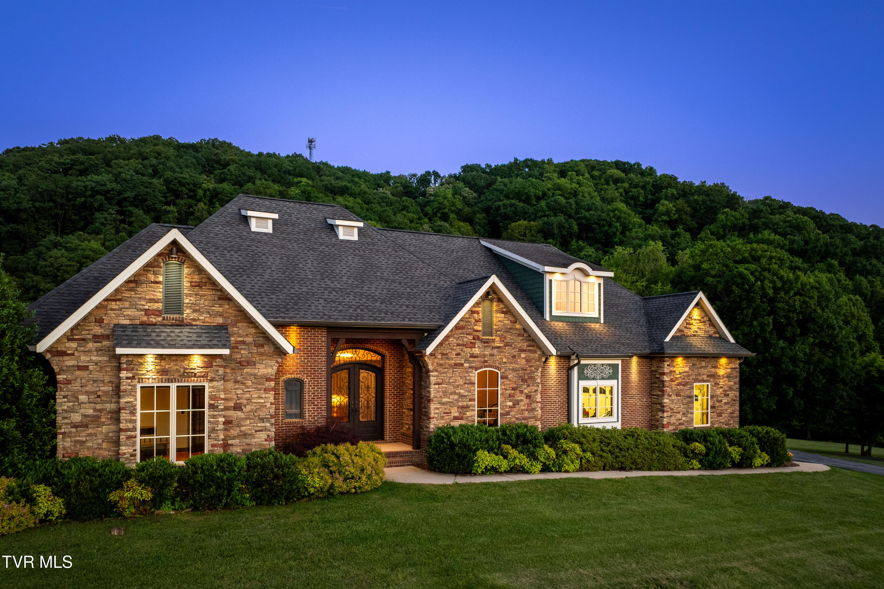 14501 Castle Yonder Lane Lane, Bristol, Virginia image 2