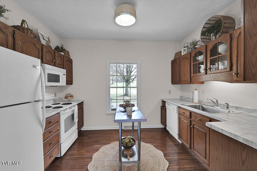 17995 Glenwood Drive, Abingdon, Virginia image 40