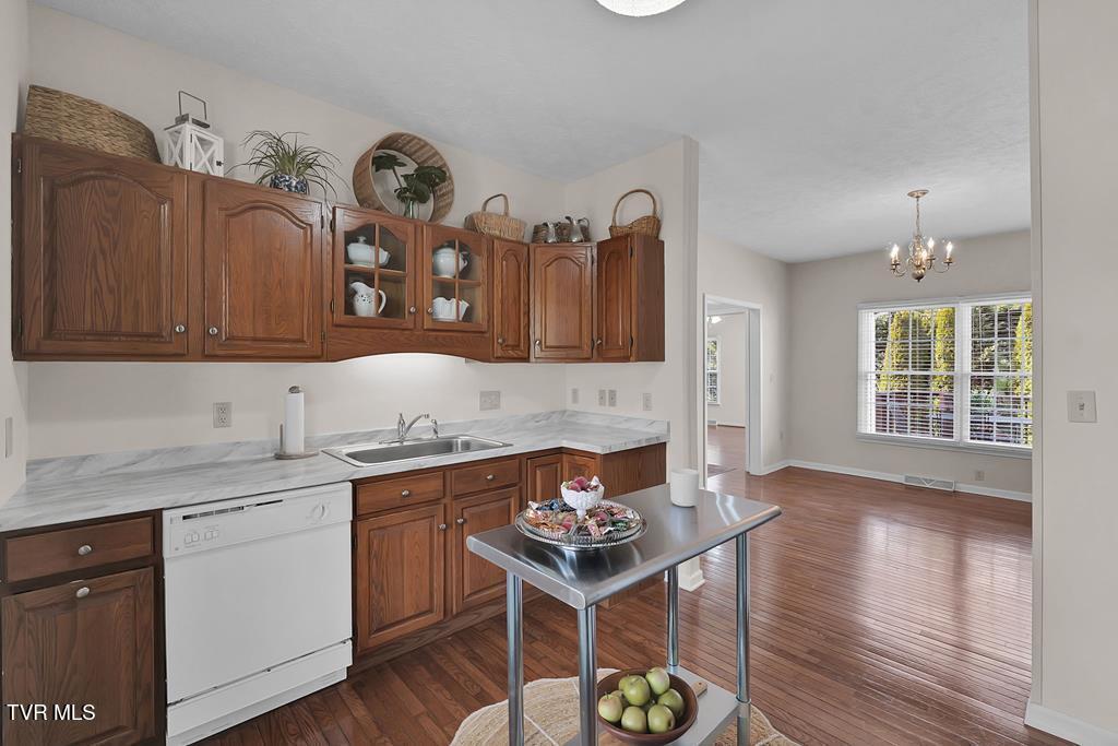 17995 Glenwood Drive, Abingdon, Virginia image 41