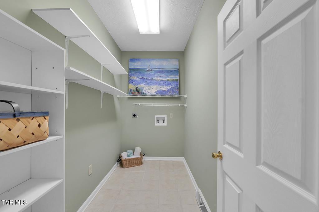17995 Glenwood Drive, Abingdon, Virginia image 45