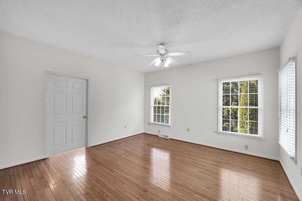 17995 Glenwood Drive, Abingdon, Virginia image 49