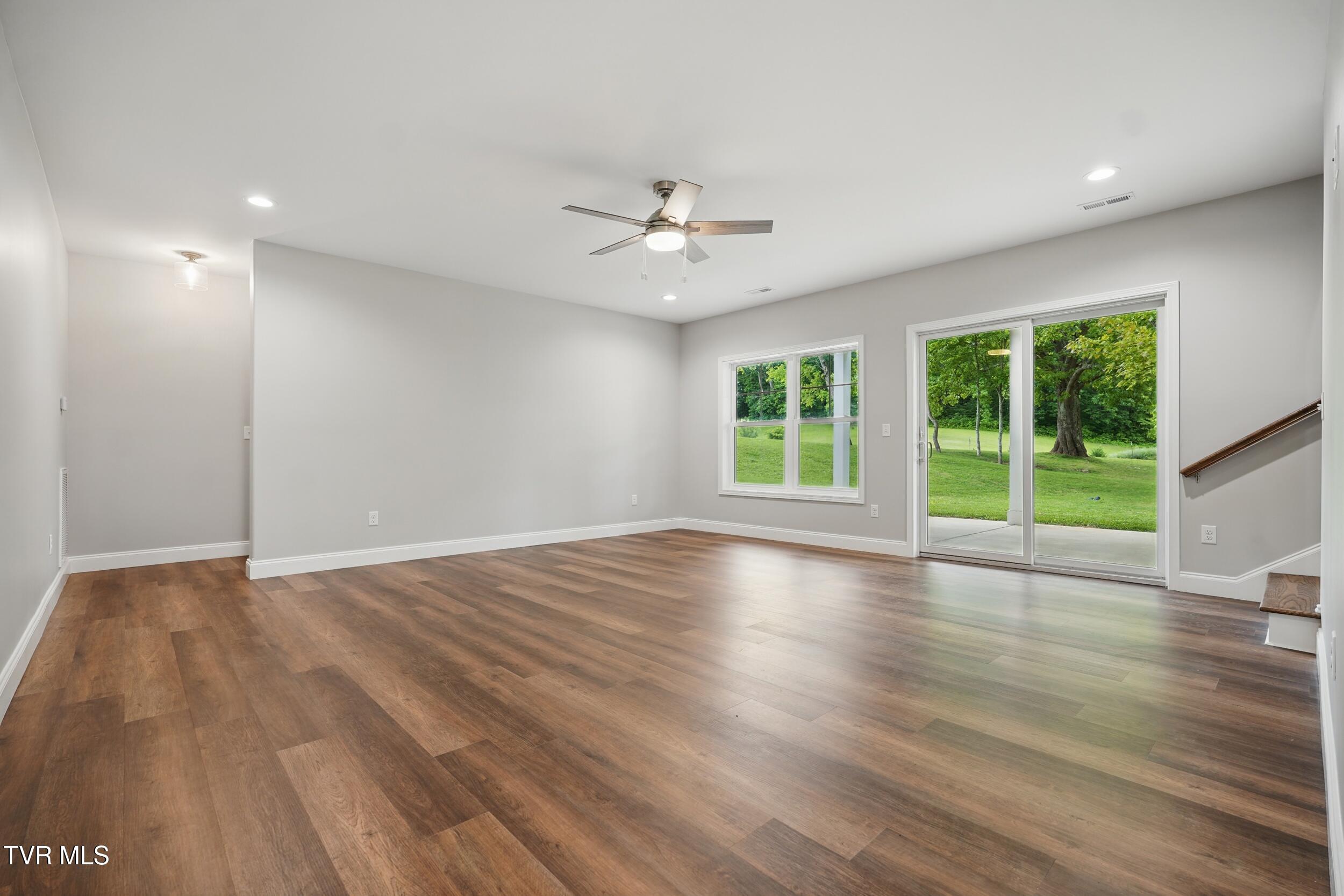 5541 Hester Court, Piney Flats, Tennessee image 37