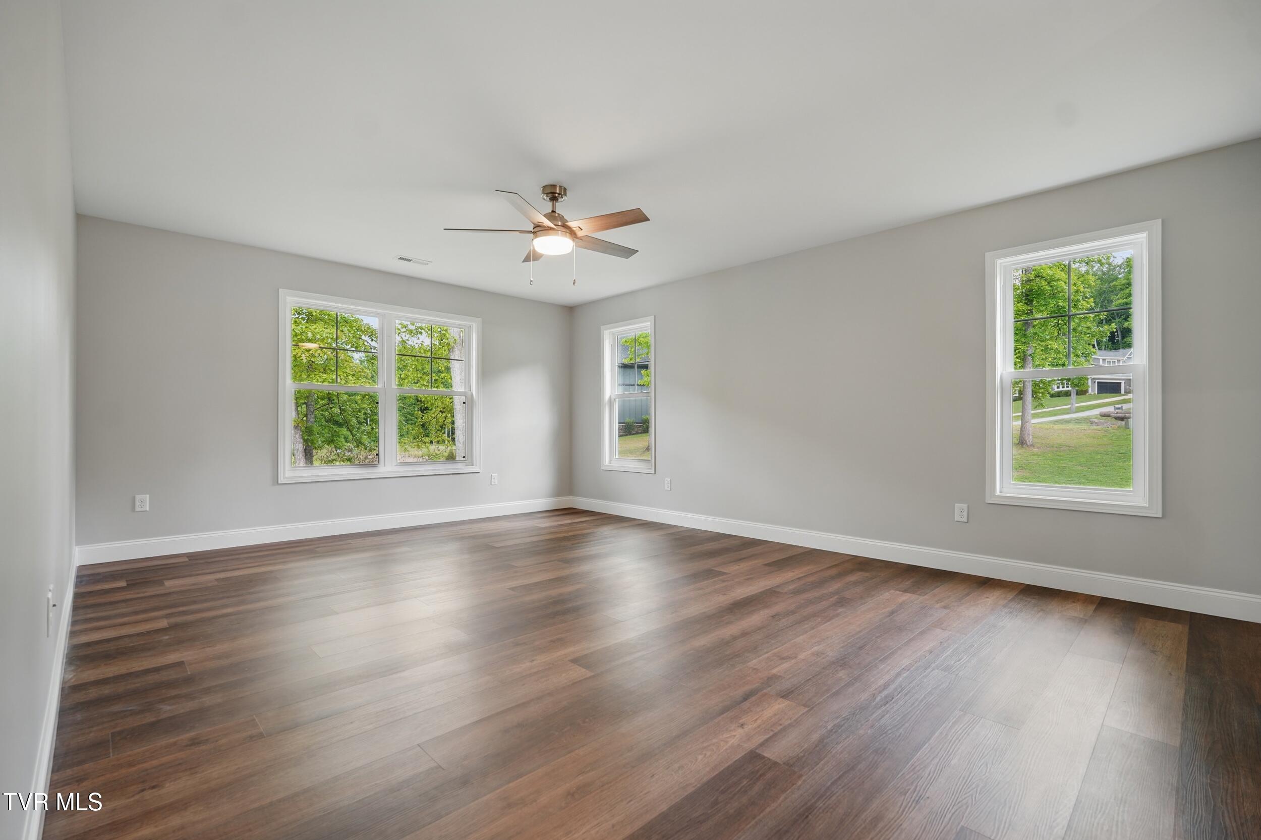 5541 Hester Court, Piney Flats, Tennessee image 21