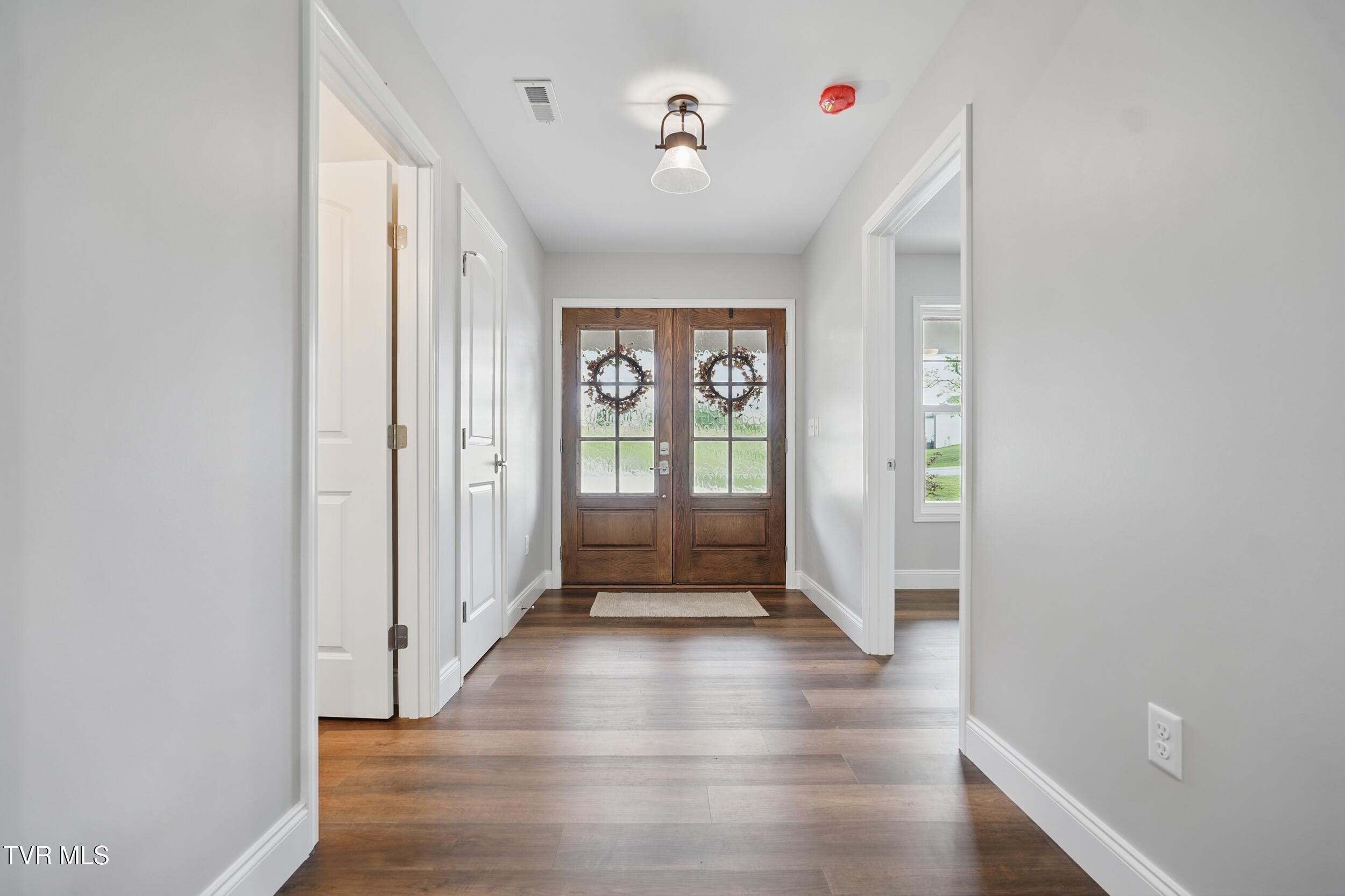 5541 Hester Court, Piney Flats, Tennessee image 11