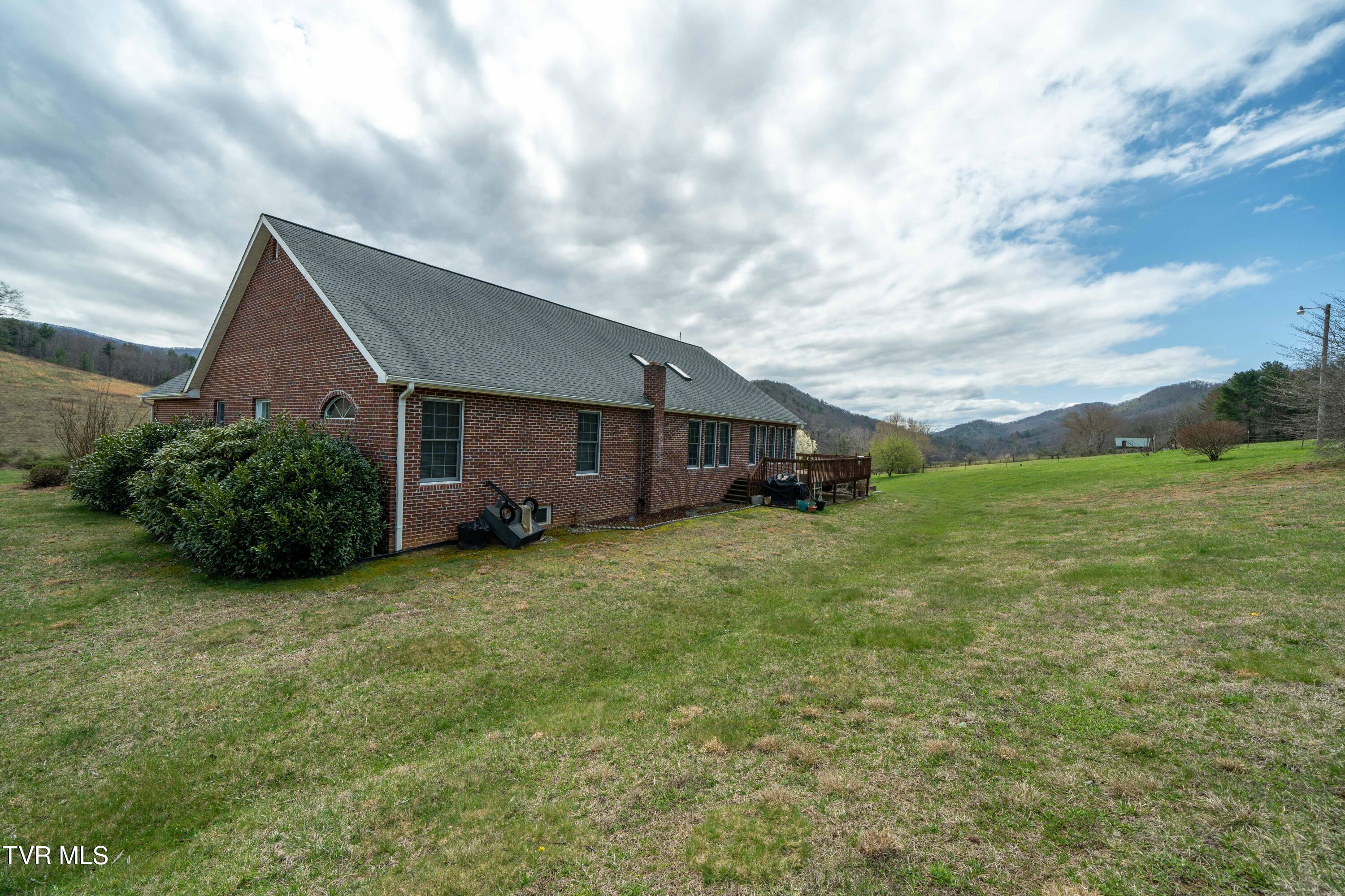 3972 Big Dry Run Road, Mountain City, Tennessee image 29