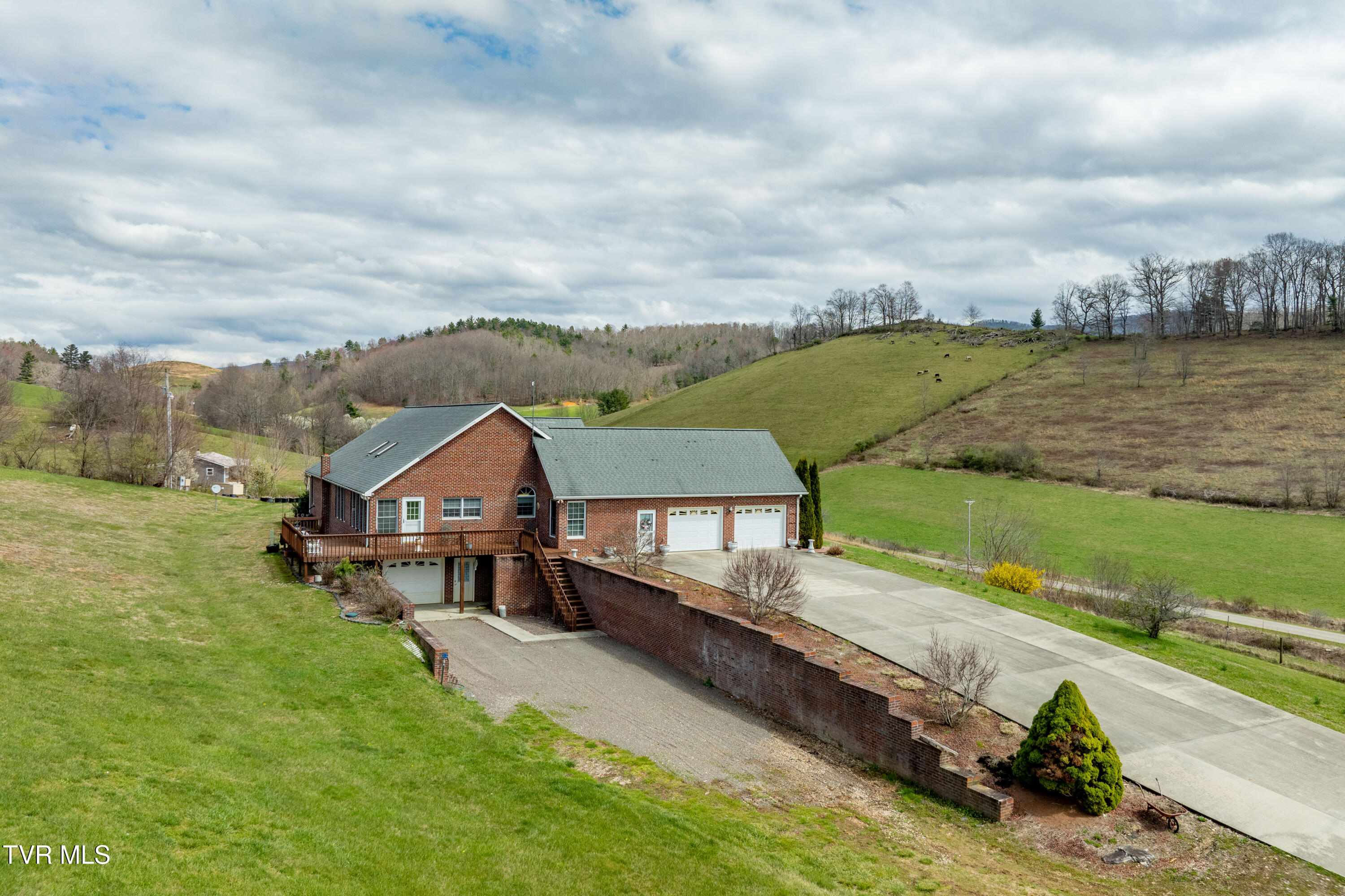 3972 Big Dry Run Road, Mountain City, Tennessee image 5