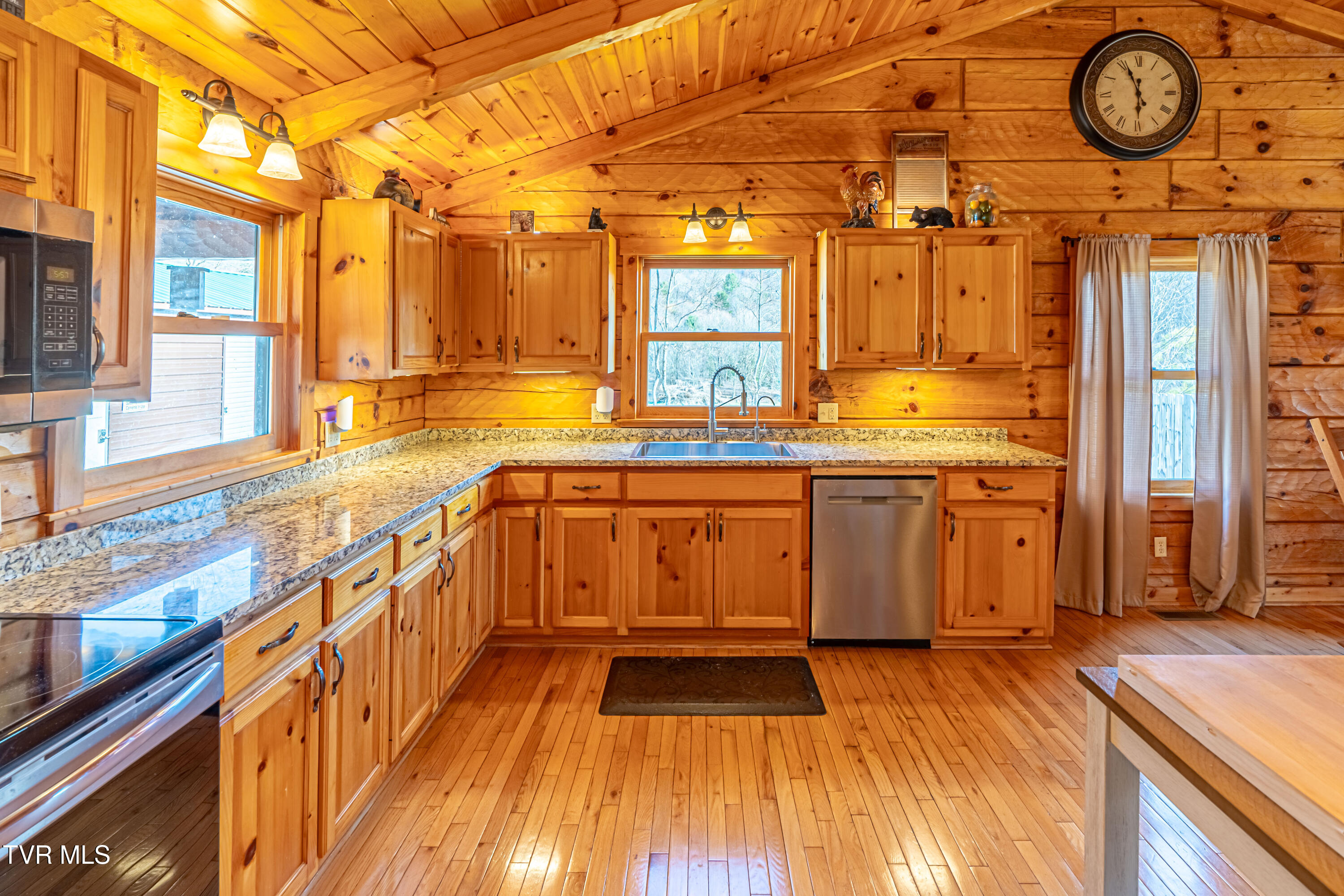 20903 Azen Road, Damascus, Virginia image 16