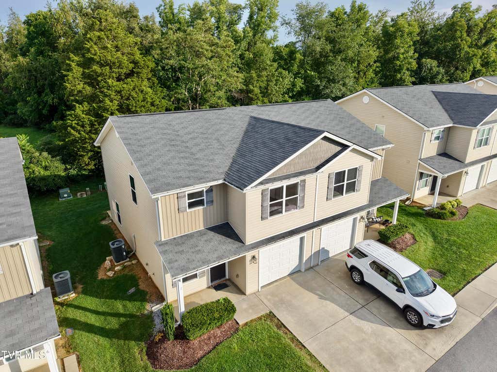 Photo of 2927 Watauga Road #Unit 3, Johnson City, TN 37601 (MLS # 9999544)