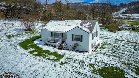 18 Old Quarry Road Saltville VA 24370