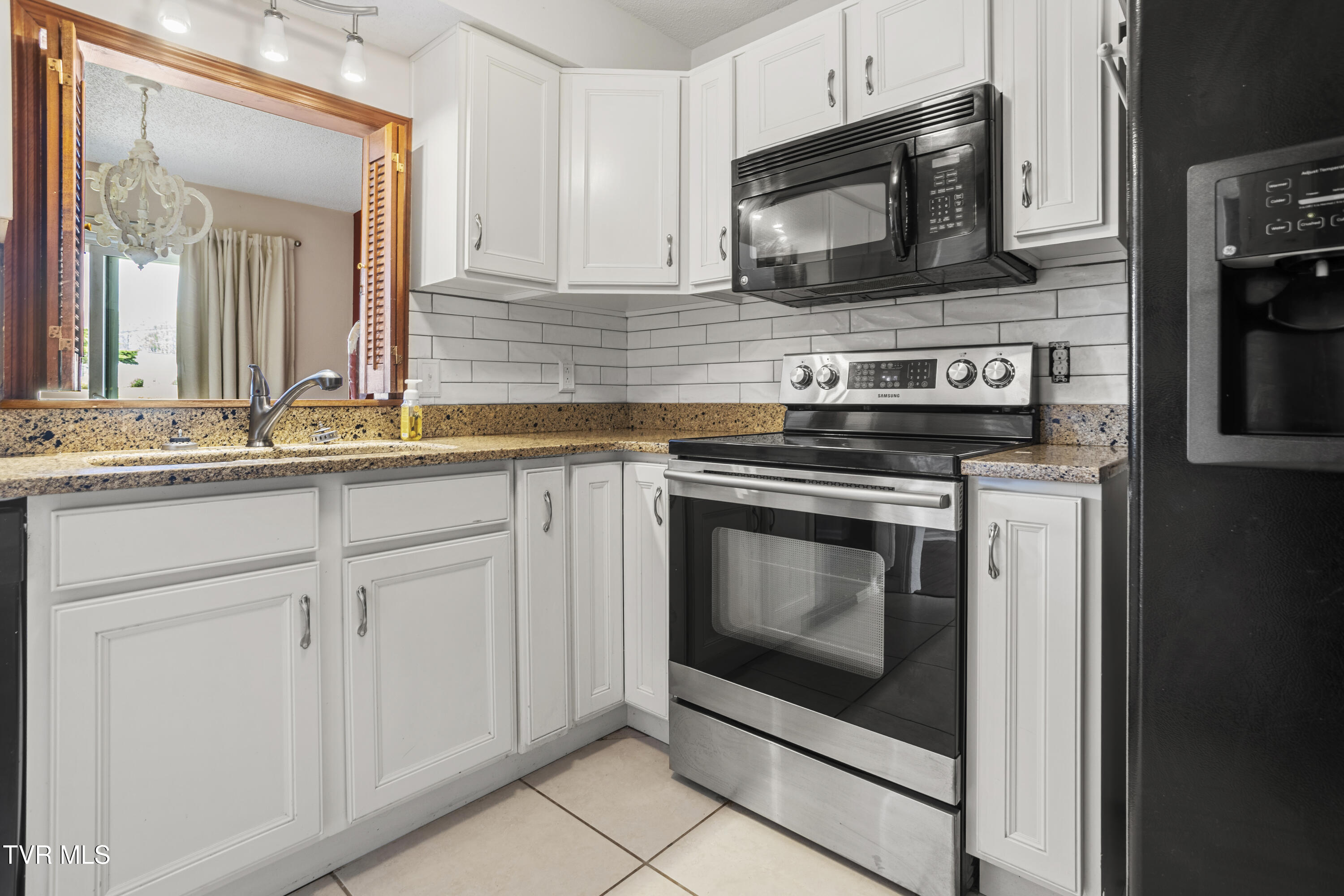1023 Pebble Dr Dr, Bristol, Virginia image 23