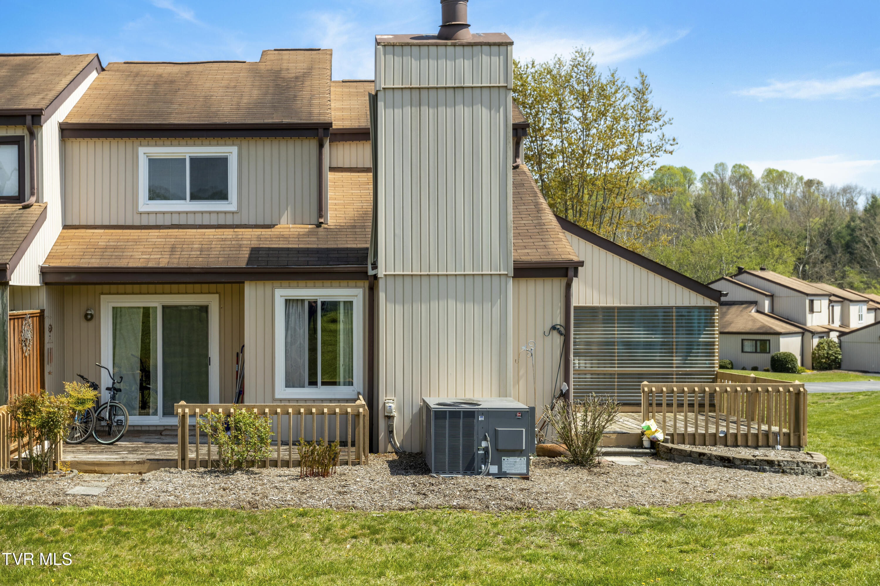 1023 Pebble Dr Dr, Bristol, Virginia image 37