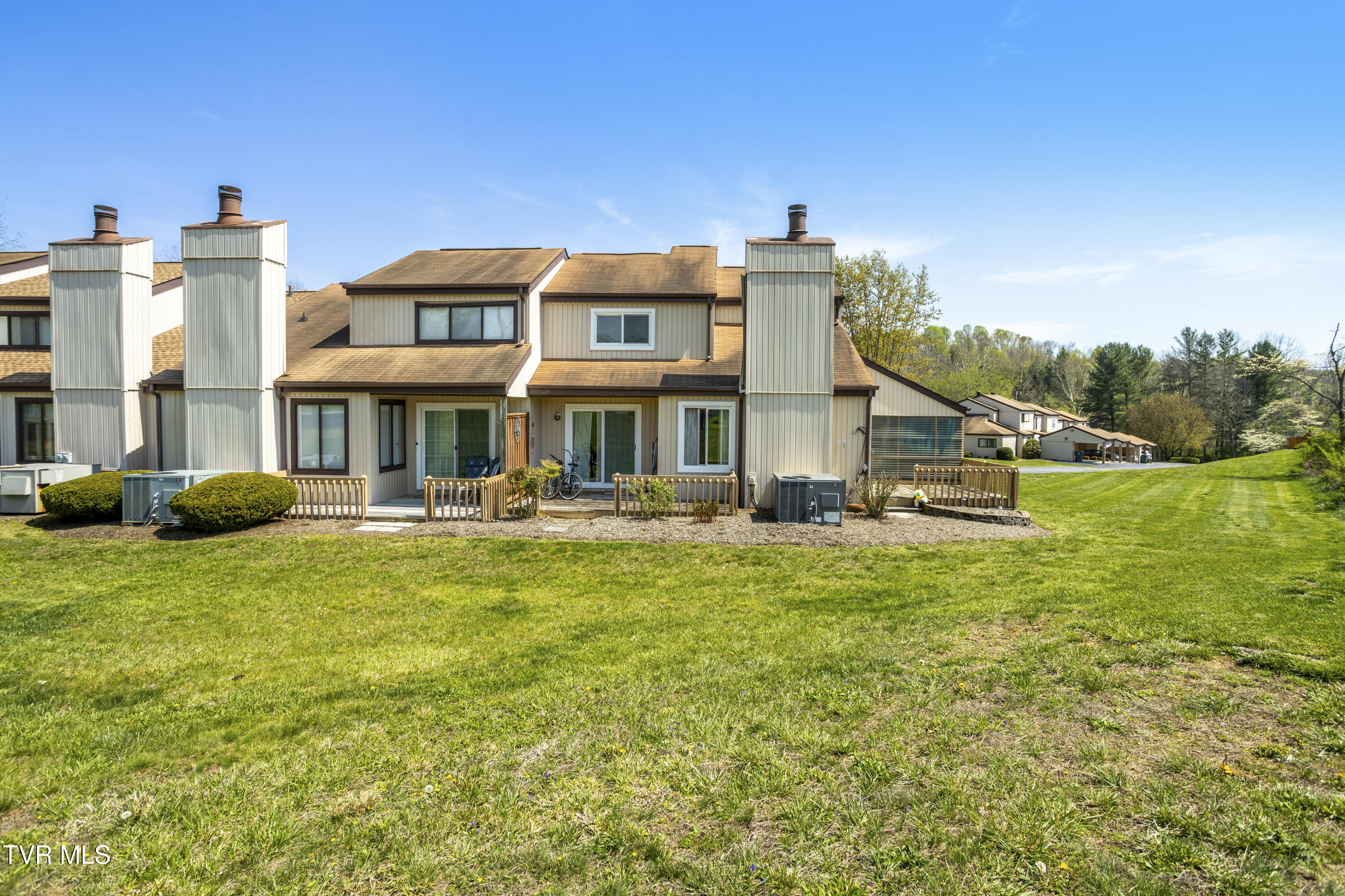 1023 Pebble Dr Dr, Bristol, Virginia image 36