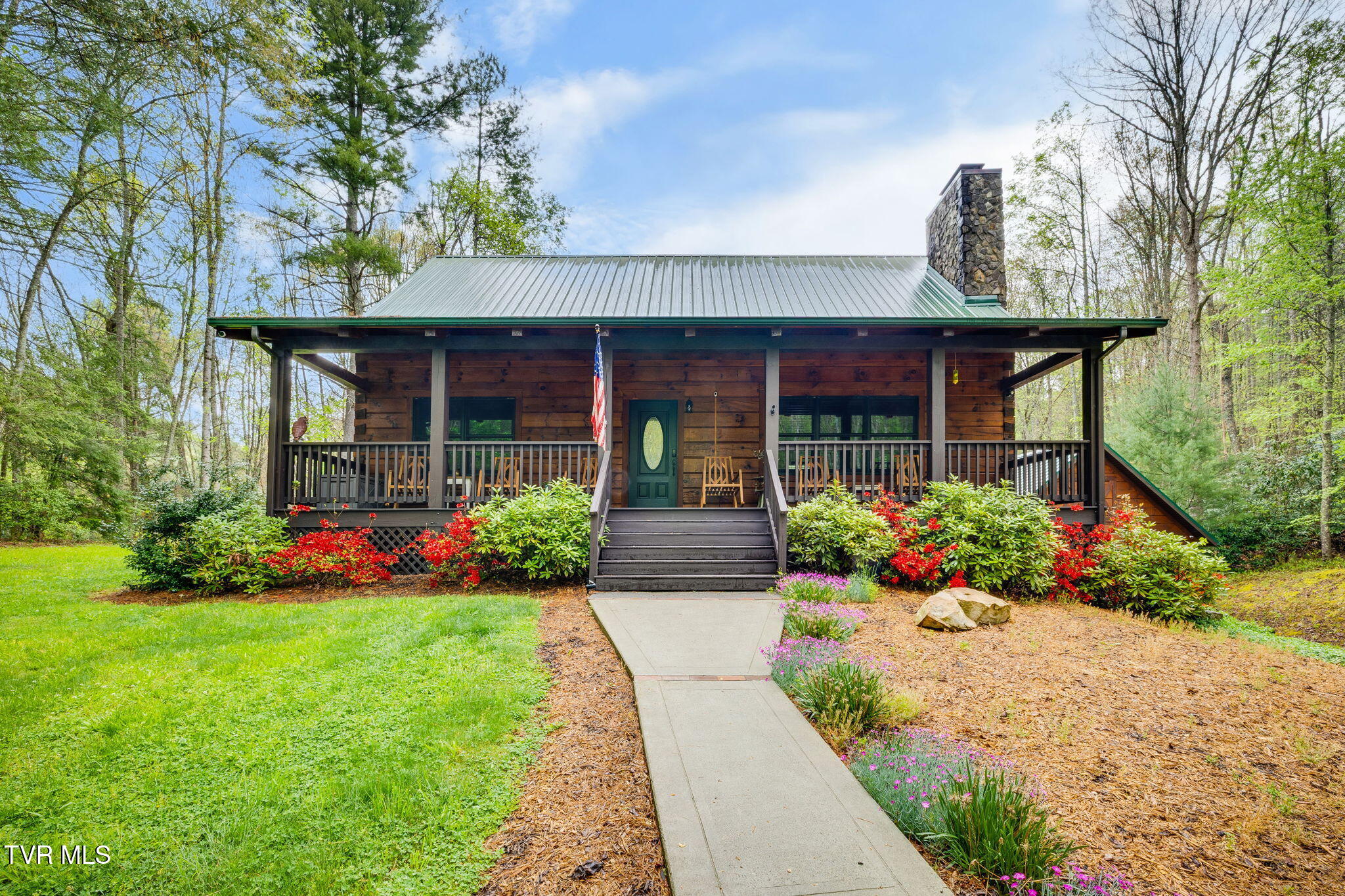 215 Myrtle Drive, Butler, Tennessee image 10